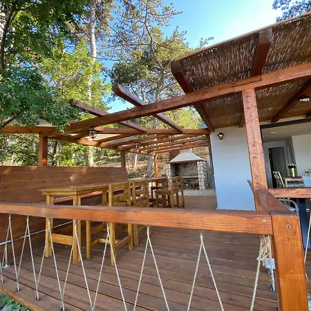Kuca Pino Villa *